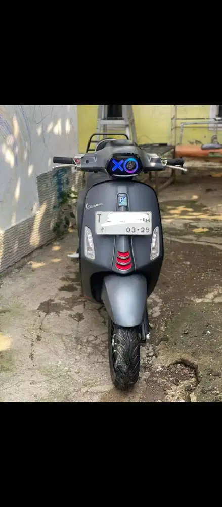 Edisi BU jual aja vespa km masih rendah