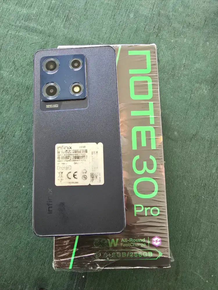Infinix note 30 pro 8/256