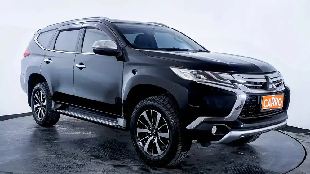 Mitsubishi Pajero Sport 2.4 Dakar 4X2 AT 2017 Hitam