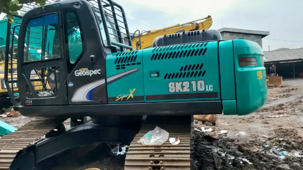 Excavator Long Arm Kobelco SK210LC-8