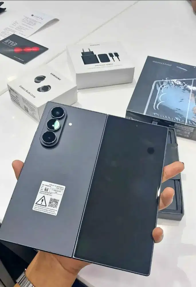 SAMSUNG Z FOLD 7 ‼️ 
NEW,SEGEL,RESMI SEIN‼️
Cashback 5,7 JUTA‼️