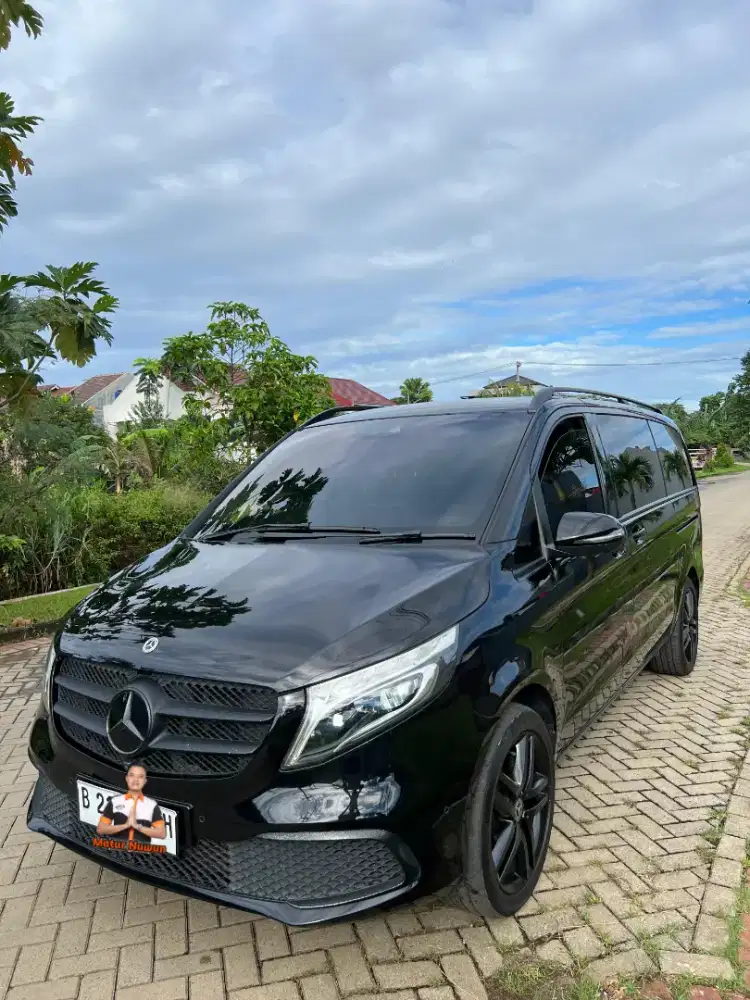 MERCEDEZ BENZ V250 Milik Sendiri