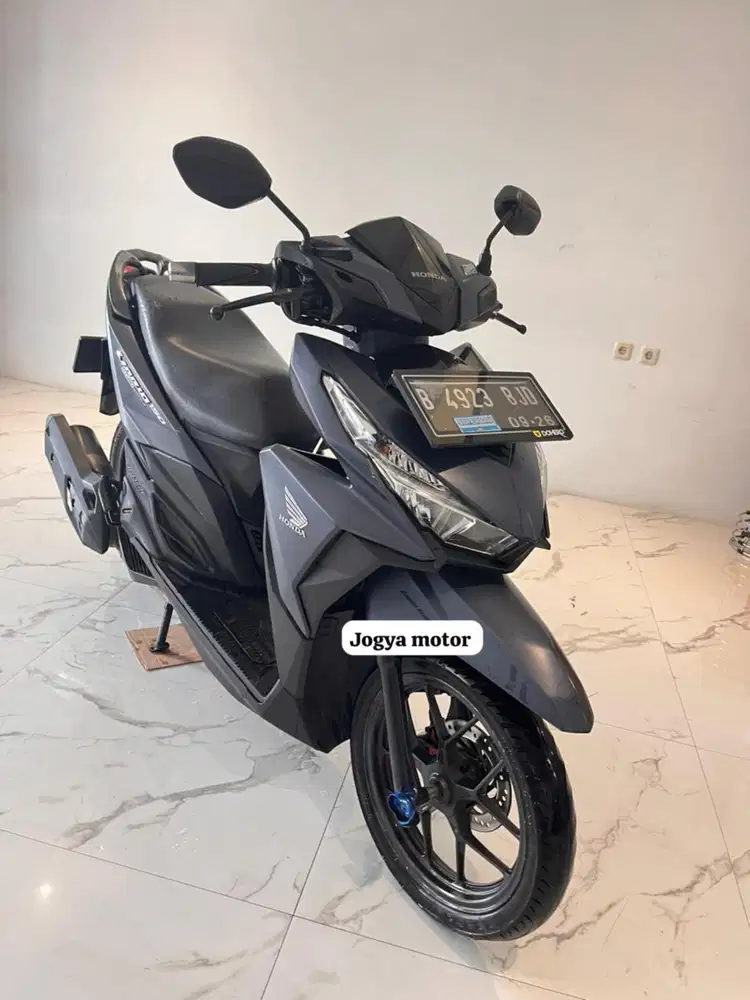 (B) honda vario 150 2016 cash & credit