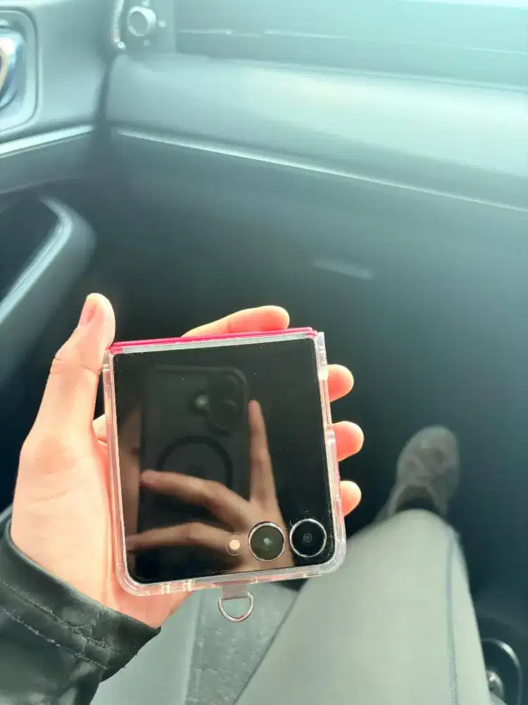 Samsung flip 7 red coral 12/256