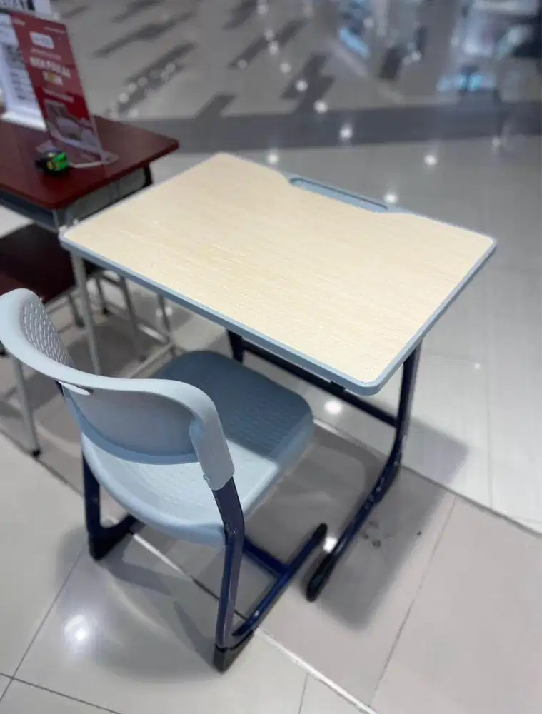 AURIC MEJA SET SEKOLAH