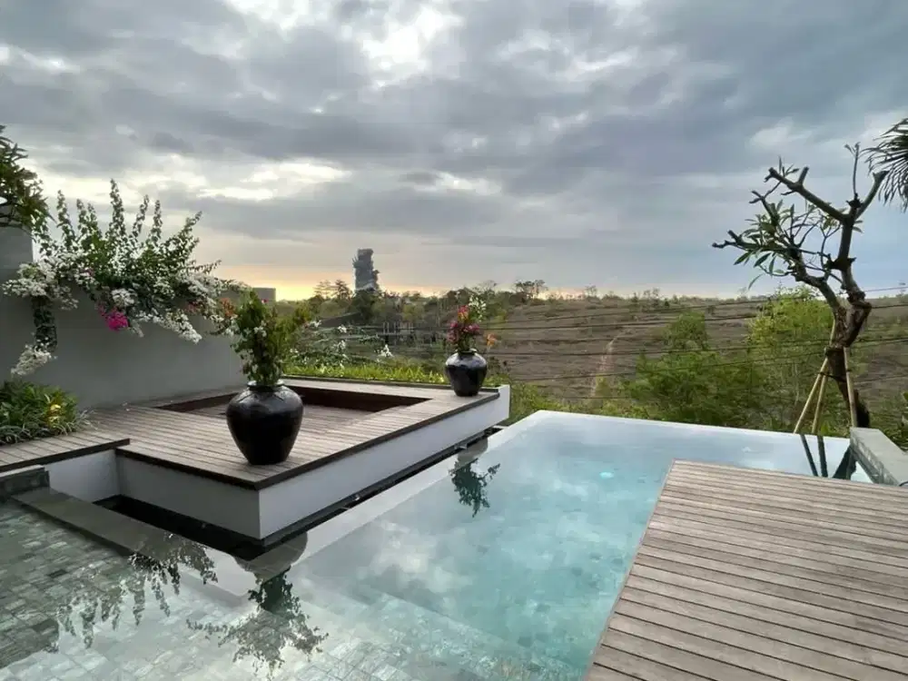 Dijual: Vila Mewah Baru 3 Kamar Tidur dengan Pemandangan Laut & Kota — Goa Gong, Jimbaran, Bali