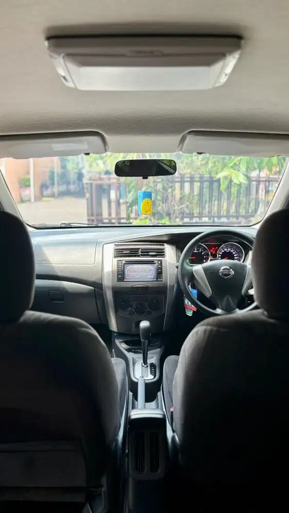 Nissan Grand livina 2013 Bensin