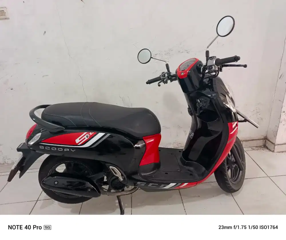 Jual beli scoopy th 2022 seberang warung mas bro hairi motor bjm
