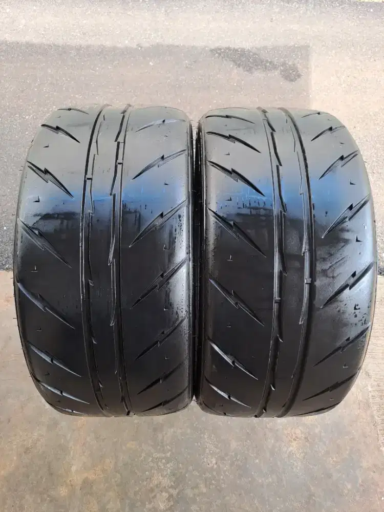 Ban 255/35/18 Rydanz Revimax-R23 2pc 90%