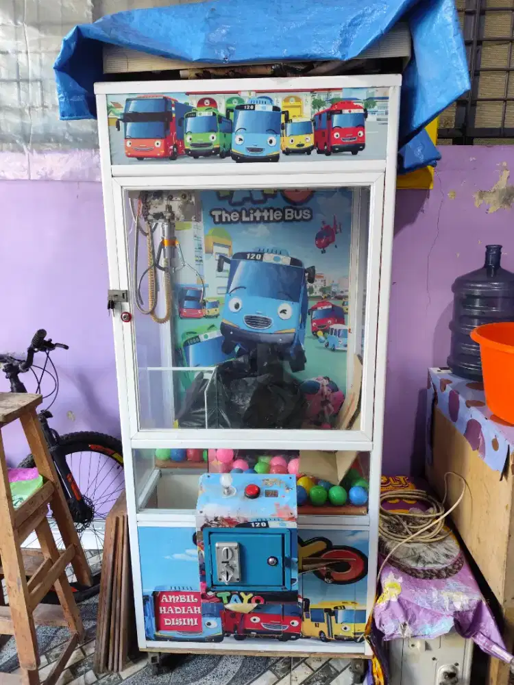 Dijual mesin capit bomeka besar masih bagus dengan harga murah