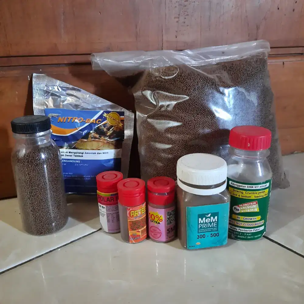 Pelet Ikan Kecil sepaket Pakan Ikan Hias Aquarium