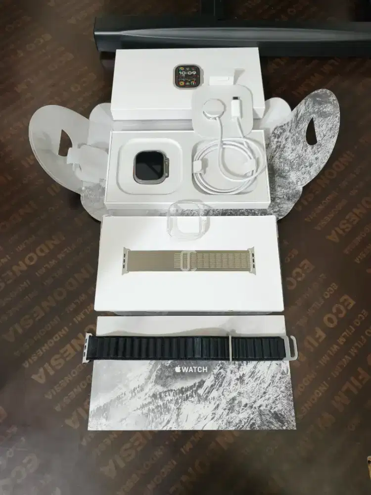 Apple watch Ultra 2 BH 100% Fullset lengkap original mulus terawat