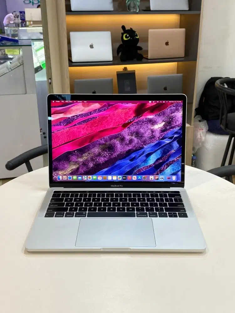 MacBook Pro, 13 inc 2018 i5 16/512GB