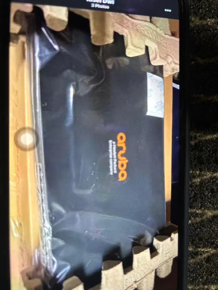 Swicth hub merek aruba