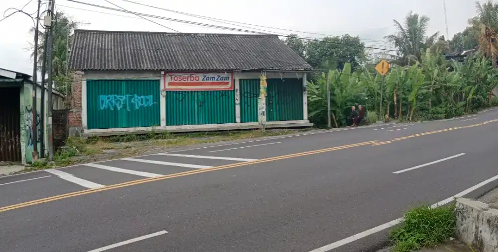 3 ruko beserta rumah dibawah ruko