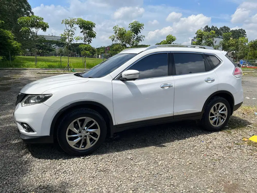 Nissan X-Trail 2015 Bensin