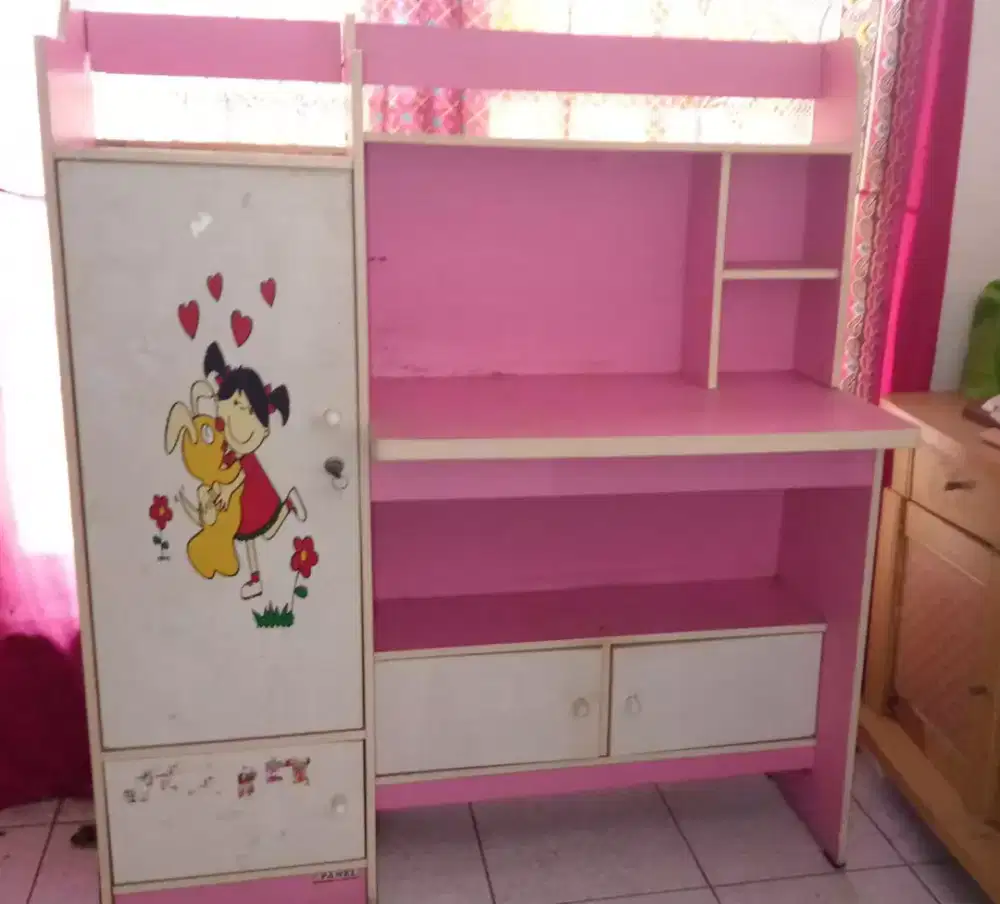 Rak Meja Belajar Karakter Anak