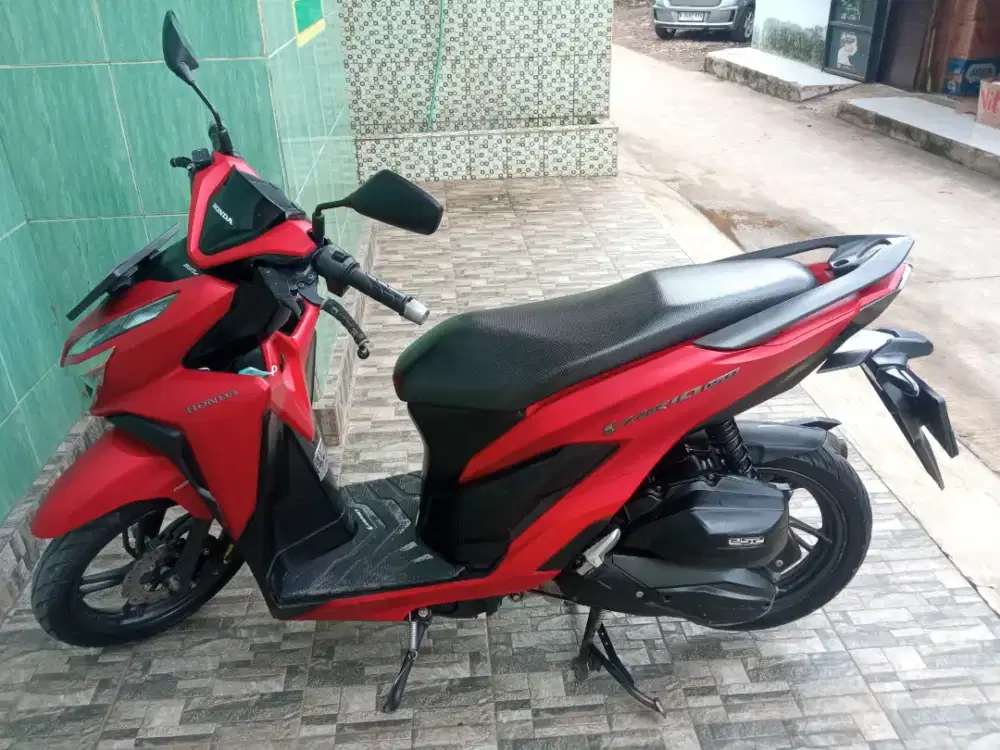 Jual B.U. pakean sendiri, terawat, motor enak, 2021 cc 150