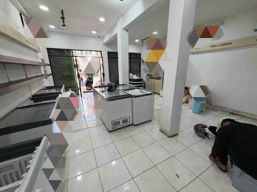 Sewa Ruang Usaha Sayap Ciateul Ramai dan Strategis