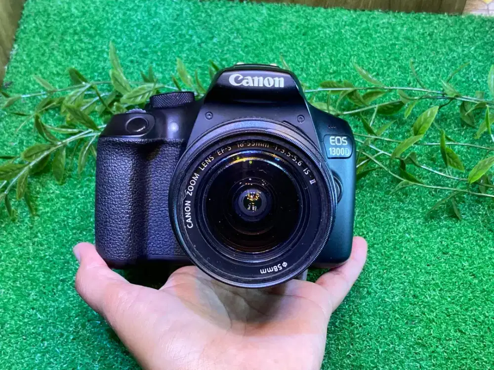 Kamera Canon EOS 1300D