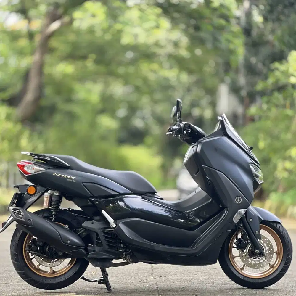 YAMAHA NMAX 155 ABS KEYLESS 2021 HITAM KM LOW PAJAK PANJANG FULL MULUS
