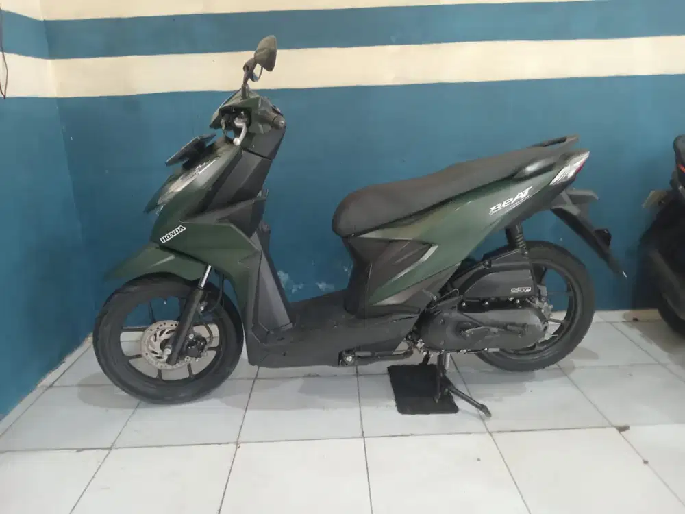 (FOR SALE)  HONDA BEAT DELUXE TIPE TERTINGGI CBS ISS 2023