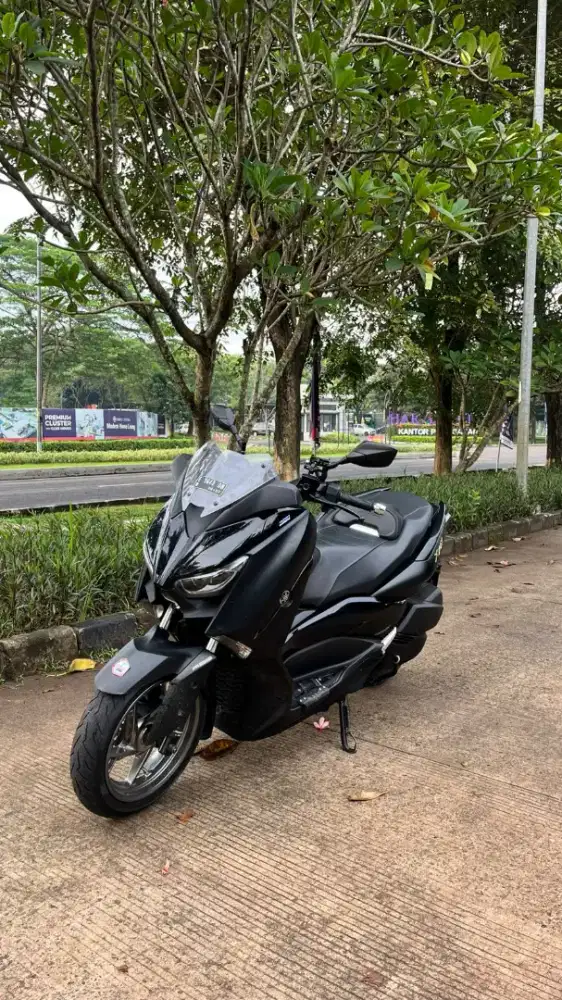 Jual santai xmax 2022 low km