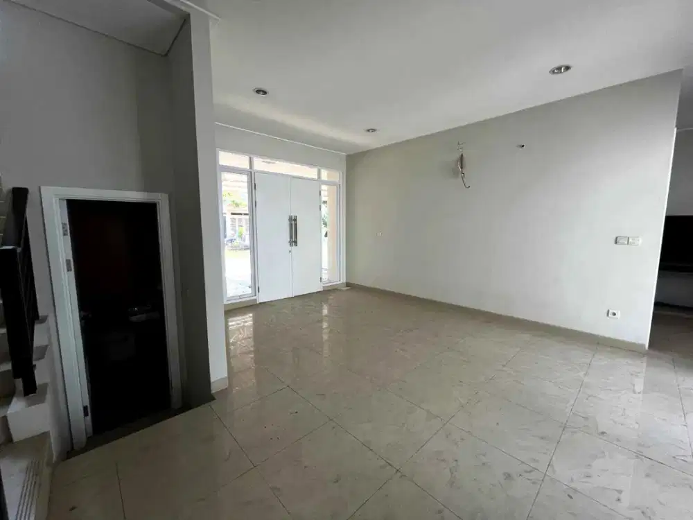 Cluster Acacia Summarecon Bekasi Lebar 9 Jarang Ada dekat Pos Satpam & Pool Cash / KPR Murah