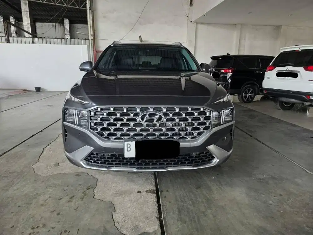 Low km 36rban Hyundai Santa Fe Signature 2.2 AT ( Matic ) 2023 Abu Tua