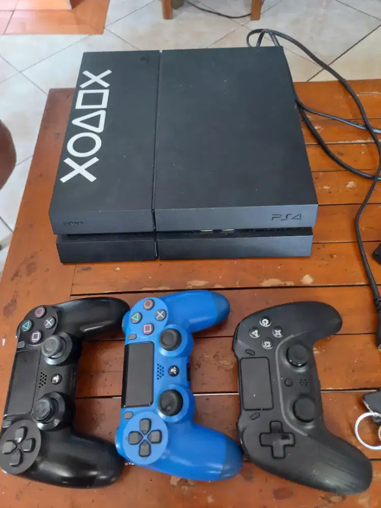 PS4 Original 1TB - Sony