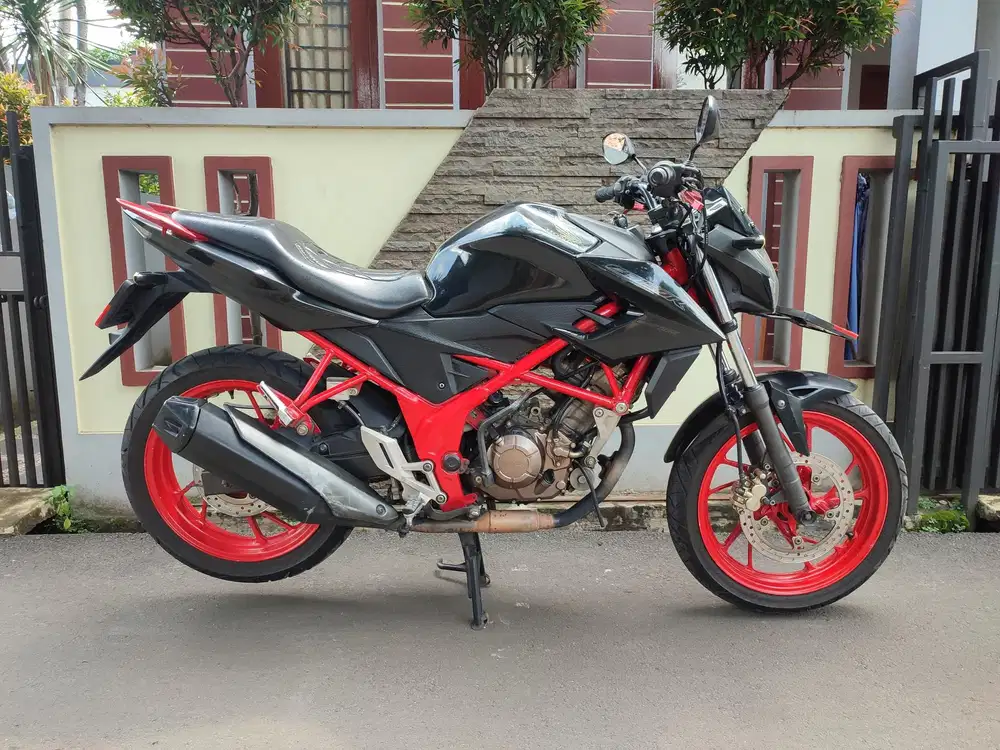 CB 160R RANGKA MERAH TAHUN 2017