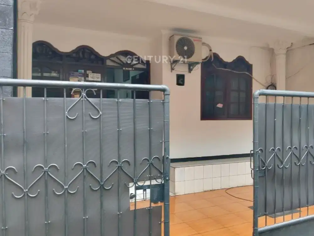 Rumah 2 Lantai Di Daerah Malaka Jaya, Duren Sawit, Jakarta Timur