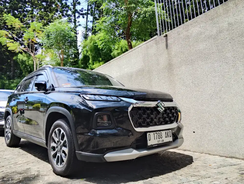 Grand Vitara hybrid GX. 2023