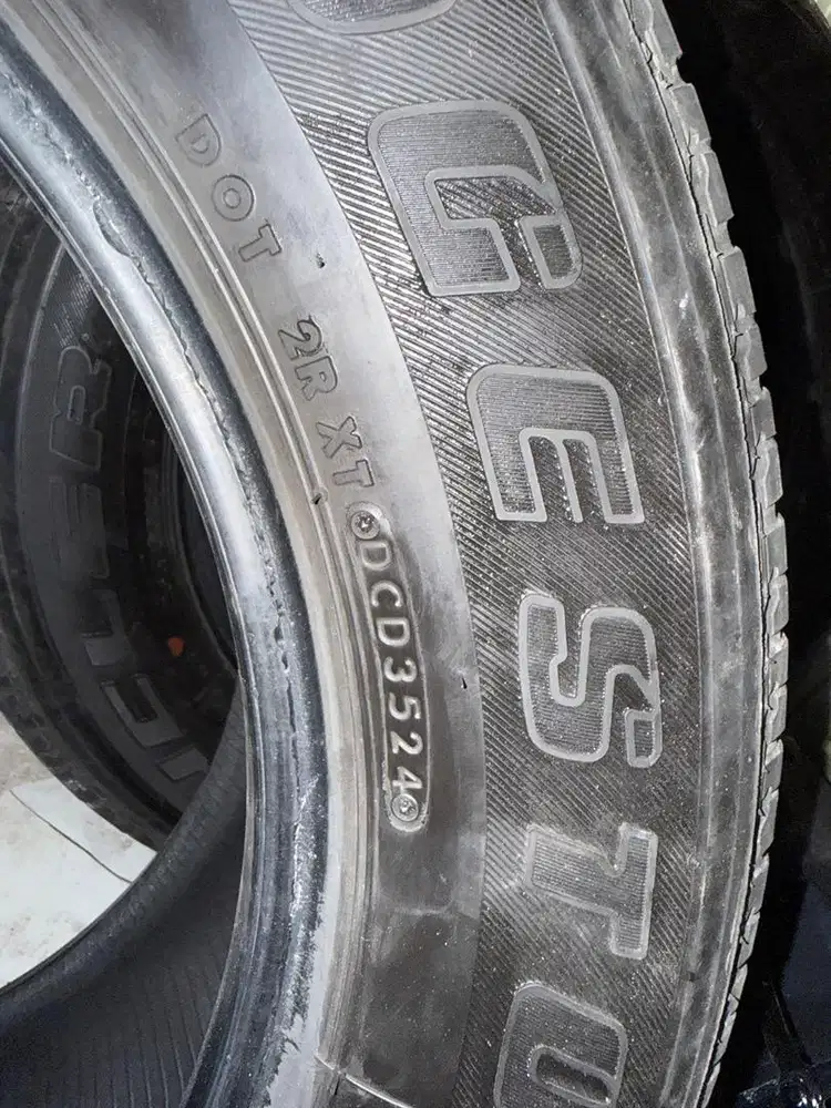 Bridgestone dueler 265/60 r18