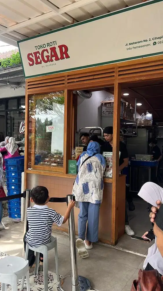 DiButuhkan Asisten Rumah Tangga