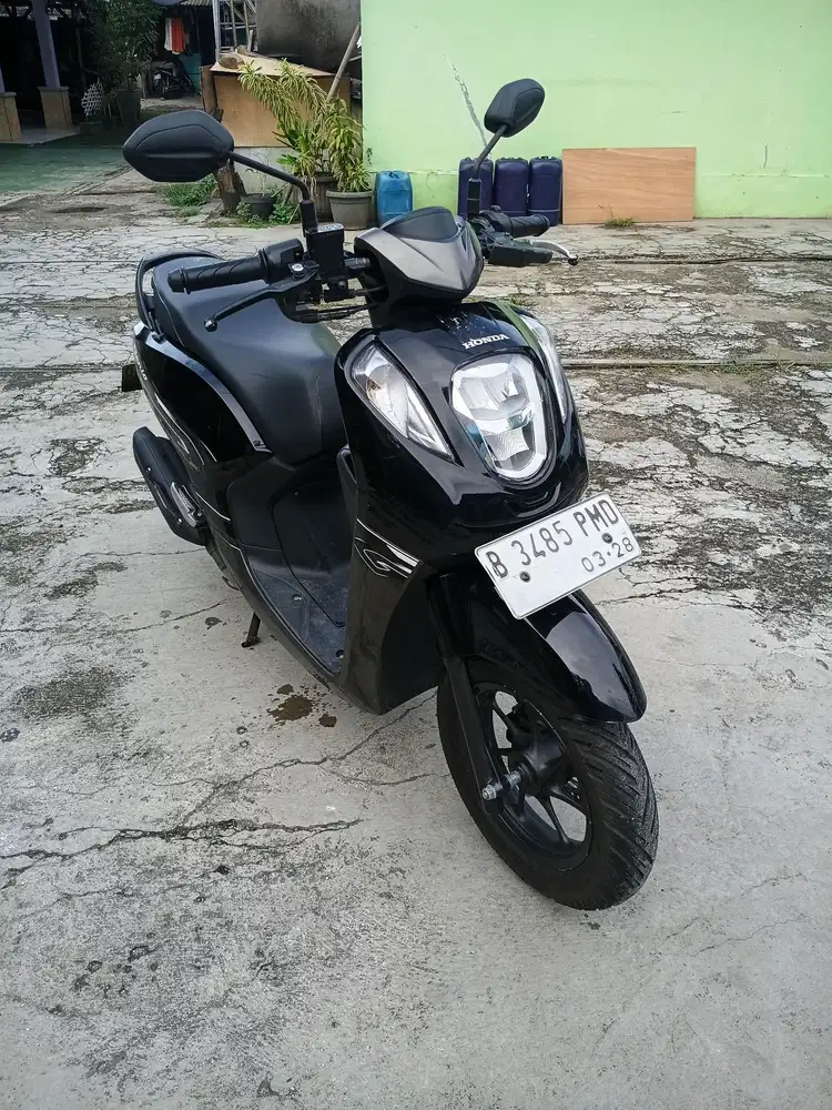 Forsale .. honda genio 2023 lengkap