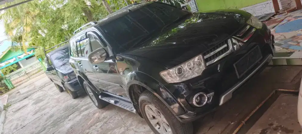 Pajero Sport 2,5 HP-E 4x4 ,4x2 A/T