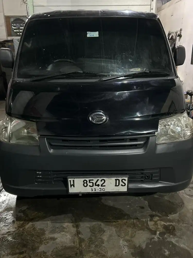 Grandmax Box  th 2011