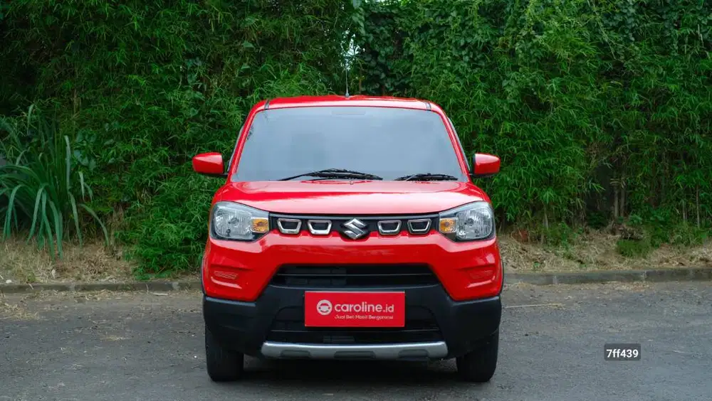 SUZUKI S-PRESSO 1.0 AGS AT 2023 MERAH
