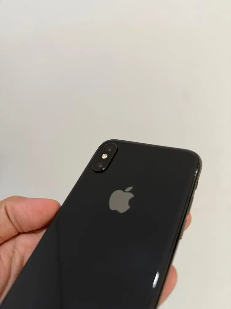 Iphone xs max 64gb