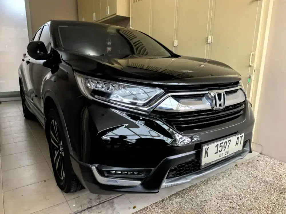 Jual Honda CRV Prestige 2018 Black km 46rb (asli)