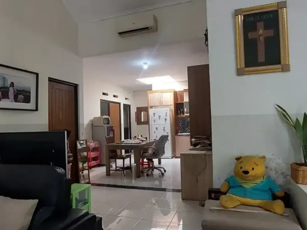 Rumah Hook Besar murah dalam cluster Harapan Indah bekasi