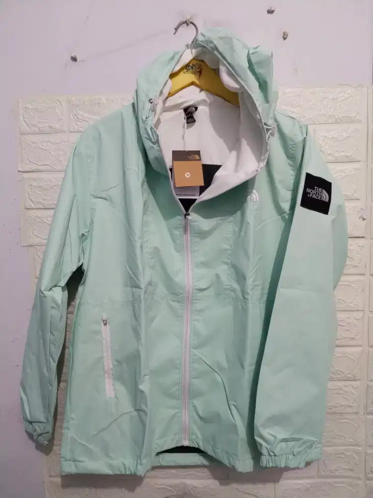 Jaket The North Face semi Jas hujan