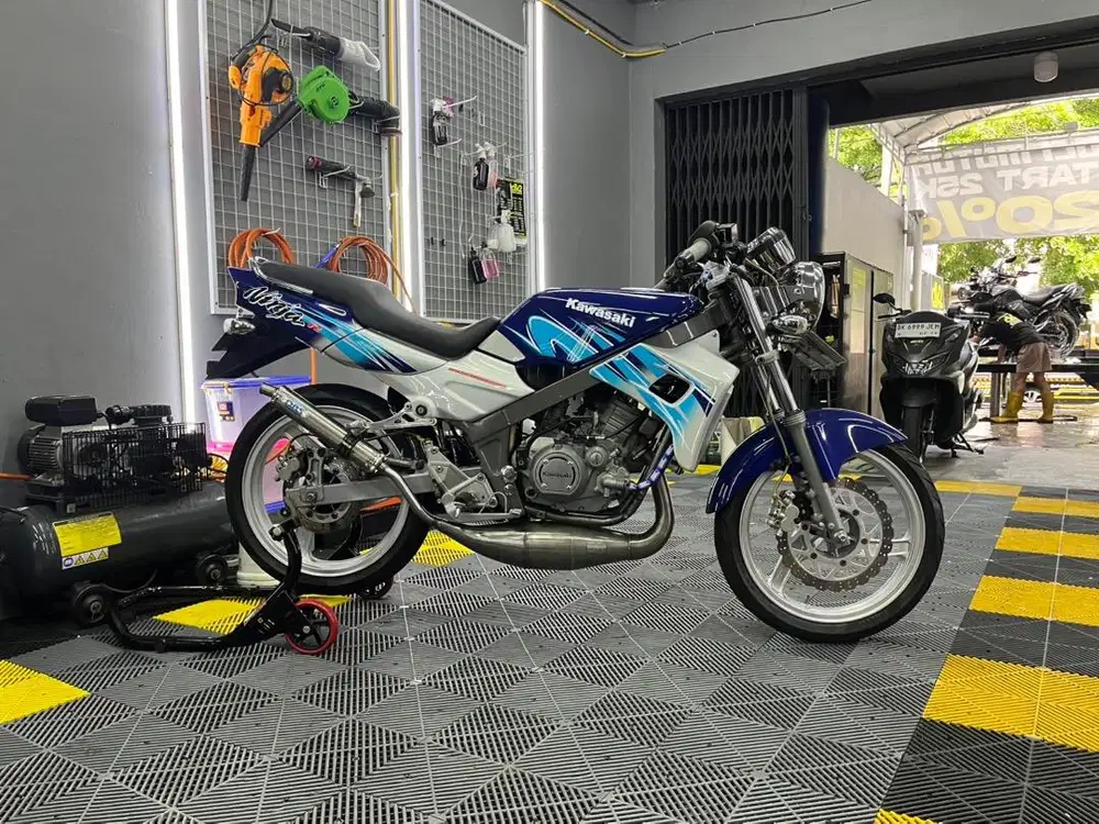 Kawasaki Ninja R (J) Biru Tahun 2003