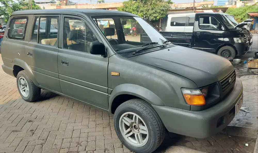 Toyota Kijang 1998 Bensin