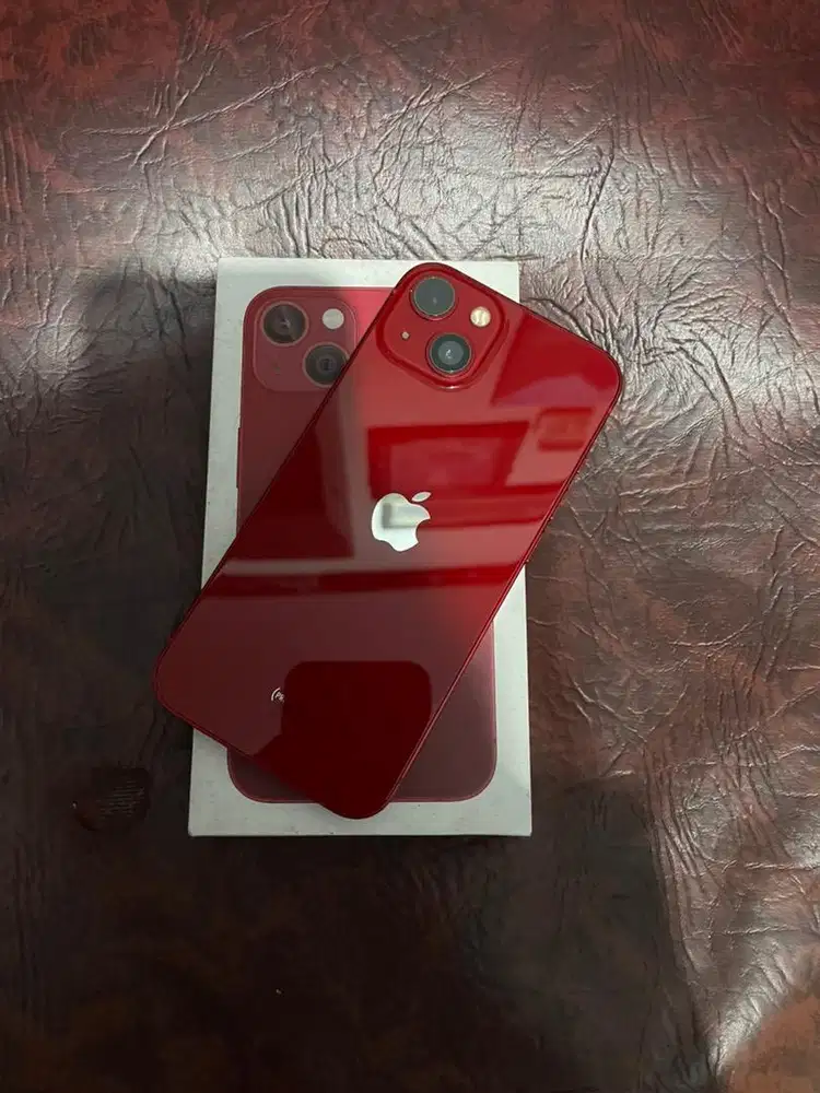 iPhone 13 128GB Intern