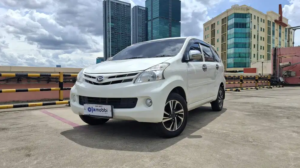 Pajak Panjang - Daihatsu Xenia 1.0 D Bensin-MT 2014