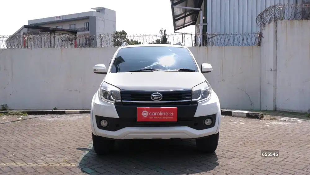 DAIHATSU TERIOS R 1.5 MT 2017 PUTIH