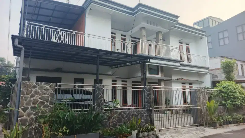 Dijual Rumah 2 Lantai