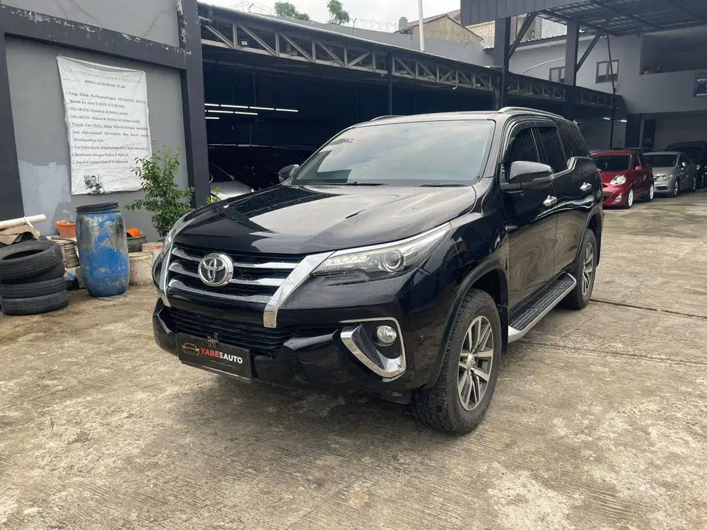 Fortuner VRZ 2018 Diesel Automatic Langkah Terawat Tgn 1